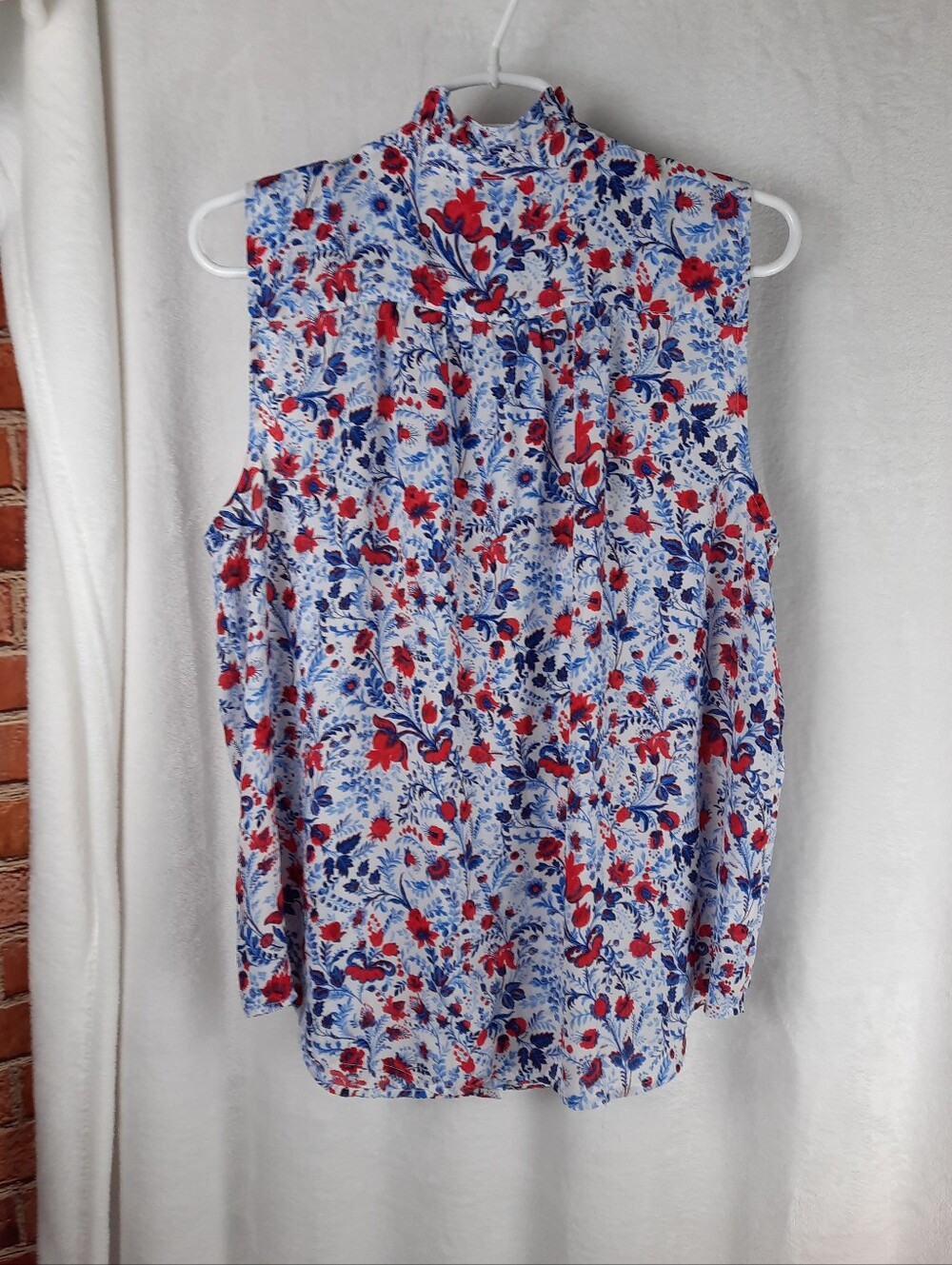 Ann Taylor Loft Floral Print Sleeveless Top Size XLP - Picture 7 of 12